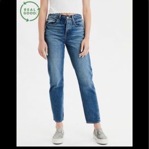 American Eagle 90’s Boyfriend Jeans Size 0